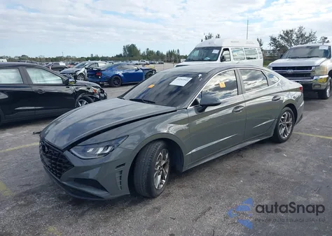 2021 Hyundai Sonata Sel z USA, uszkodzony, nr VIN KMHL64JA9MA144409